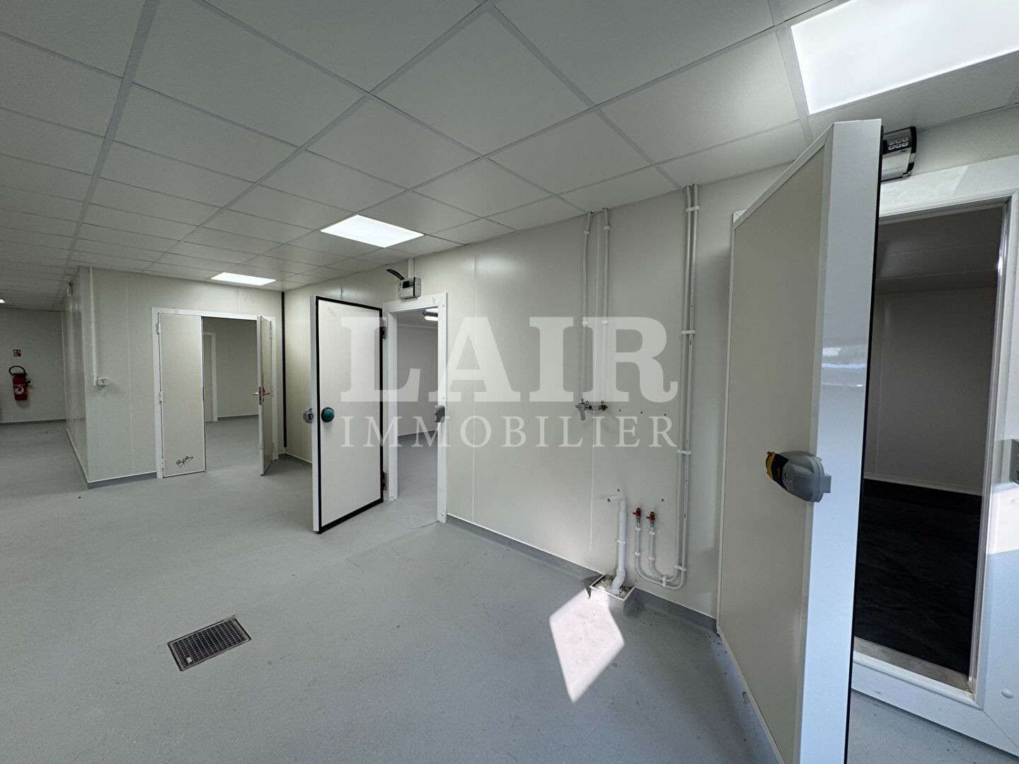 A vendre bâtiment frigorifique de 1120m² Argentan