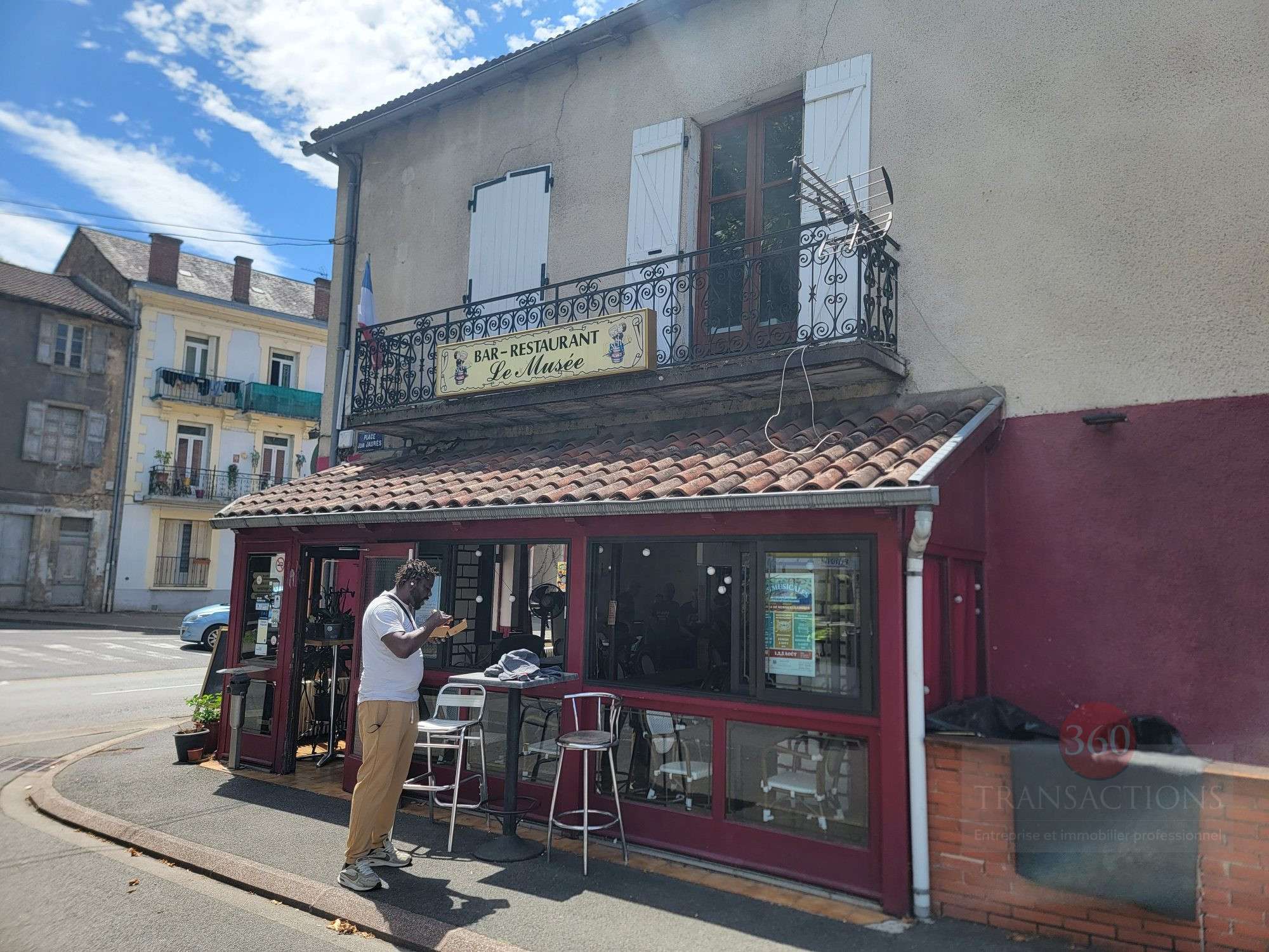 Vente FDC restauration d'angle à Aubin
