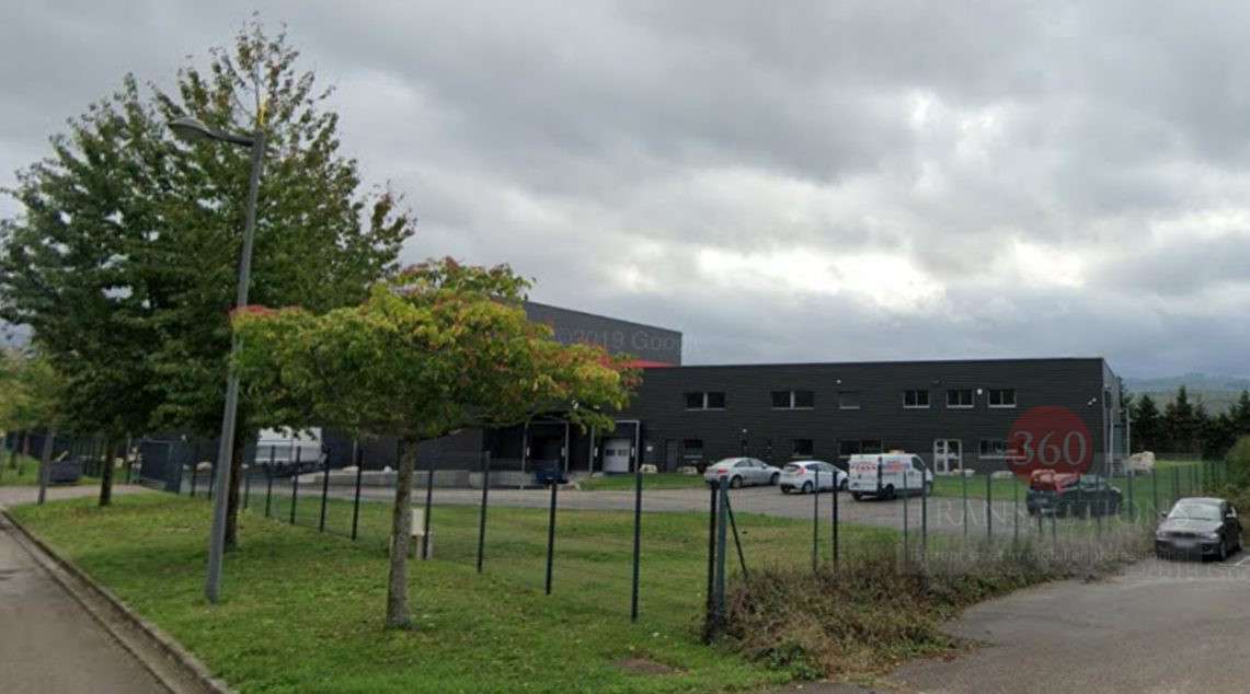 Entrepôt loué à vendre sur axe Grenoble Lyon