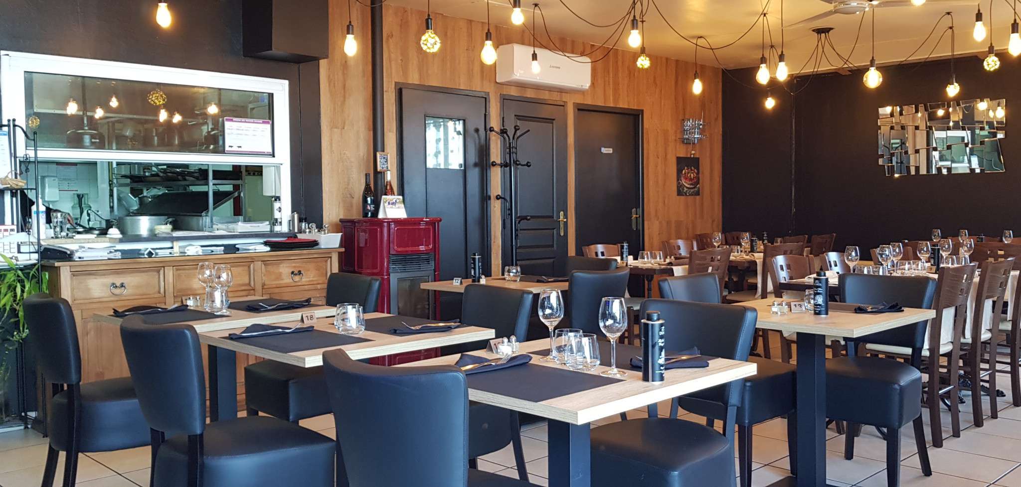 AV très beau restaurant traiteur à Digne Les Bains