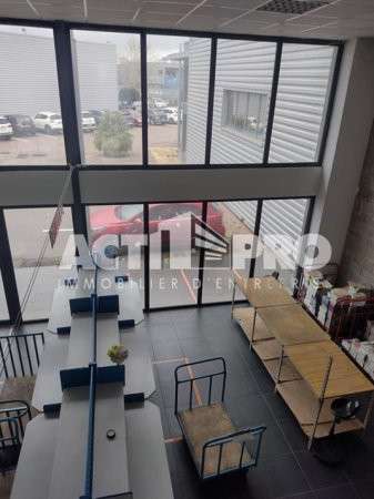 À louer locaux d'activité 455m² à Perpignan