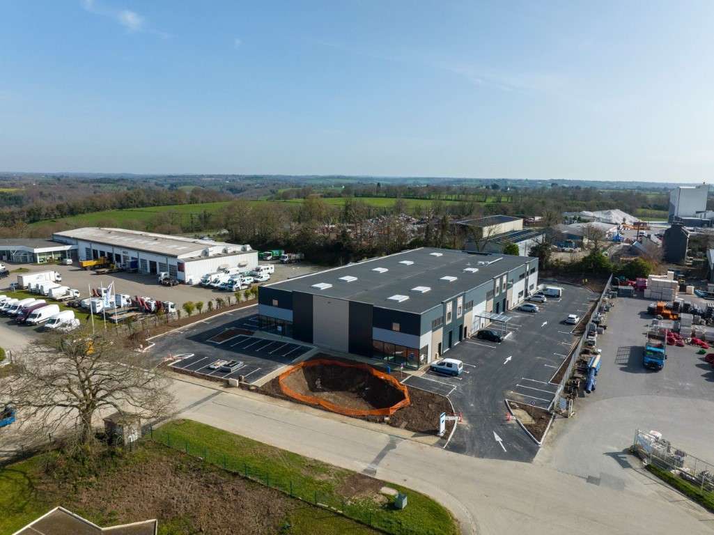 Location local d'activité 337m² près Brest Lorient