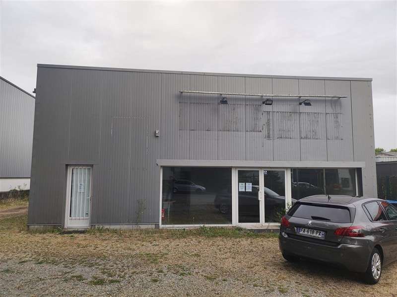 A louer local d'activité 176m² à St-André-des-Eaux