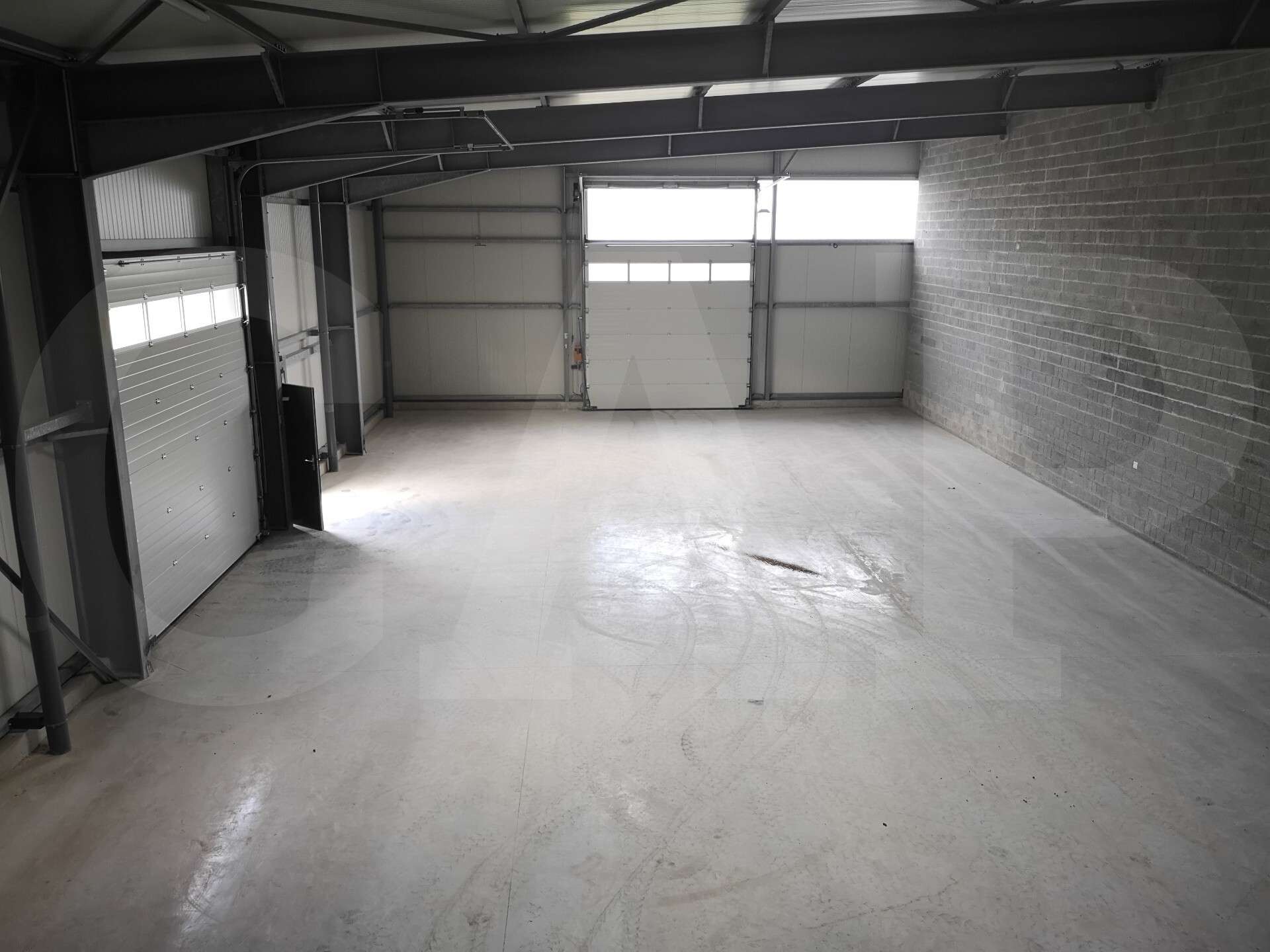 A louer bâtiment d'activités neuf 400m² Pontivy