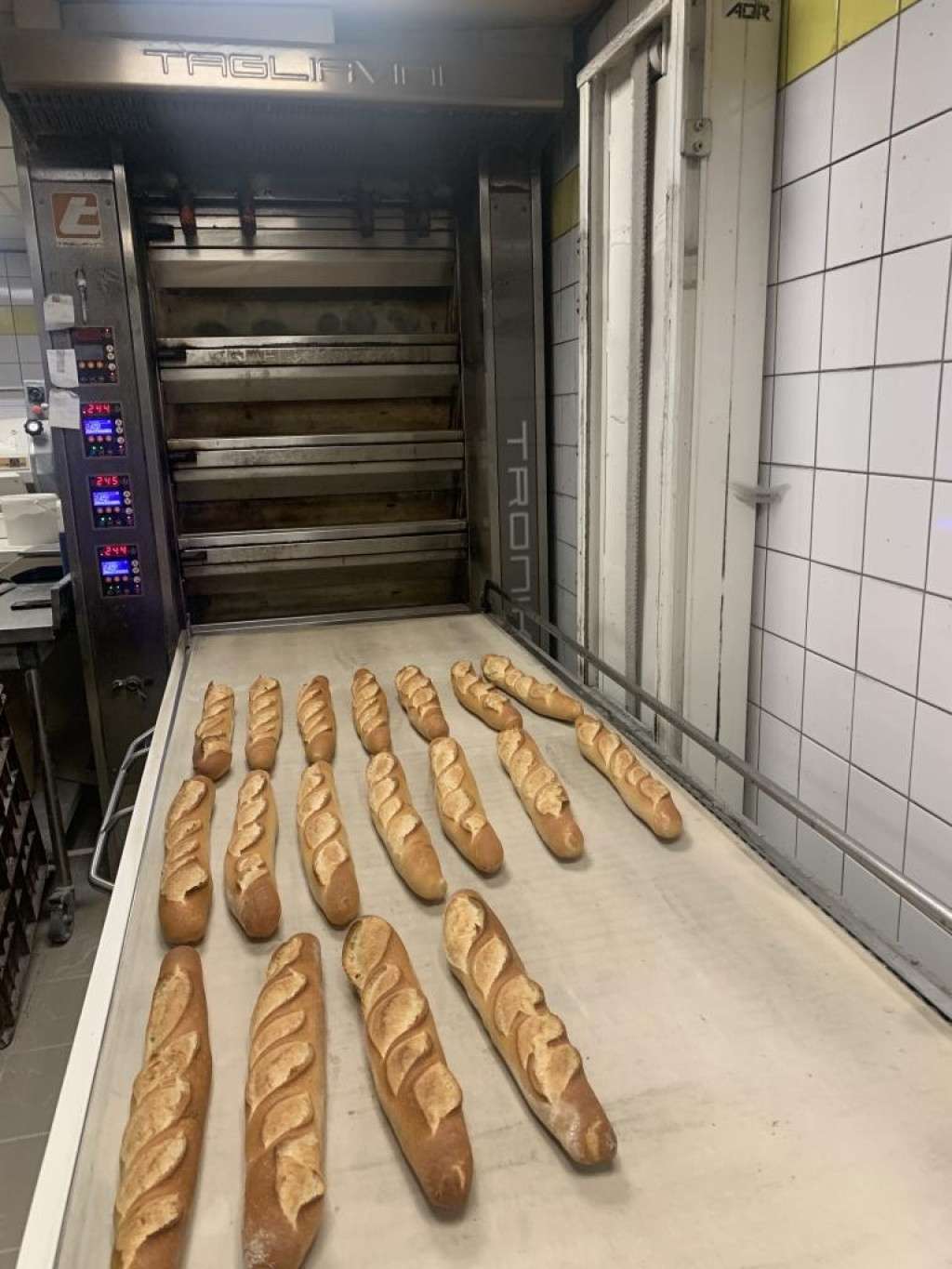 A vendre, belle boulangerie, centre 54