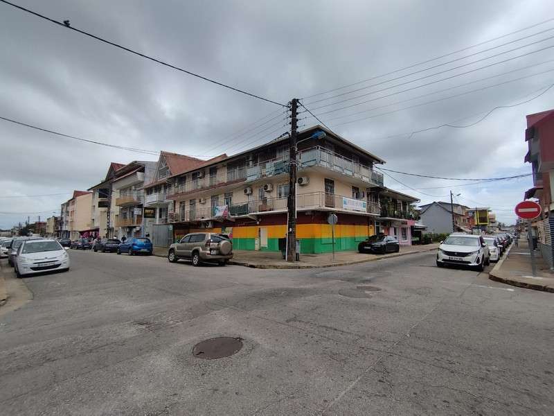 Immeuble à vendre à Cayenne centre