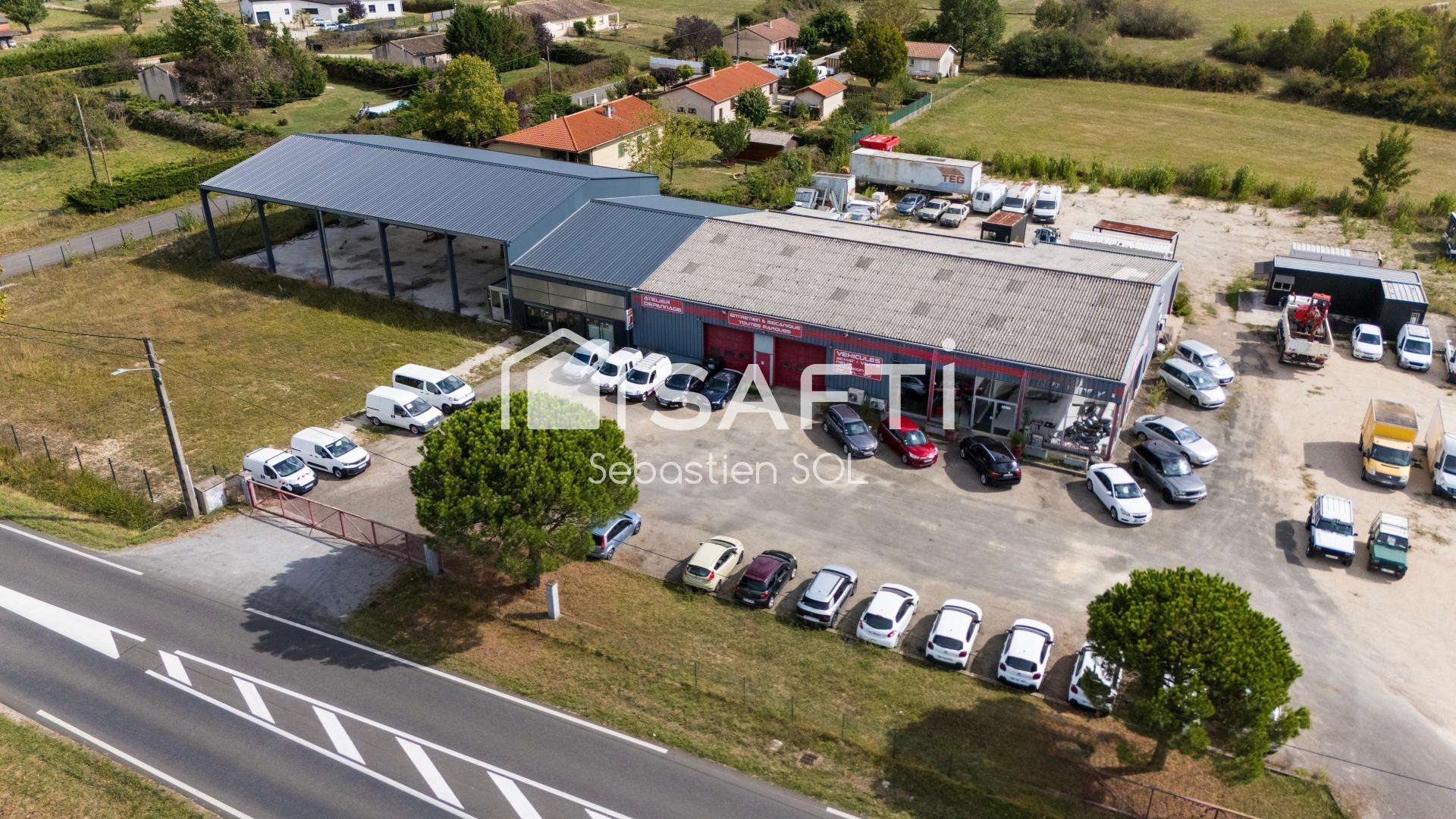 AV ensemble immobilier d'activité à Septfonds