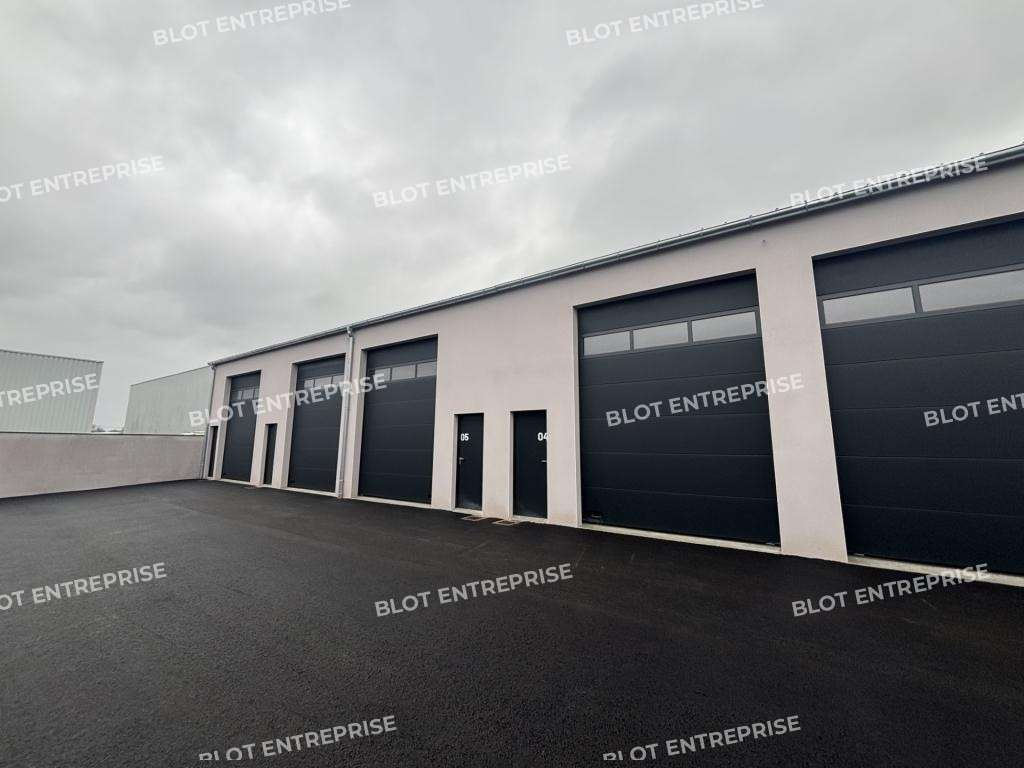 A louer locaux stockage 45m² à Vigneux-de-Bretagne