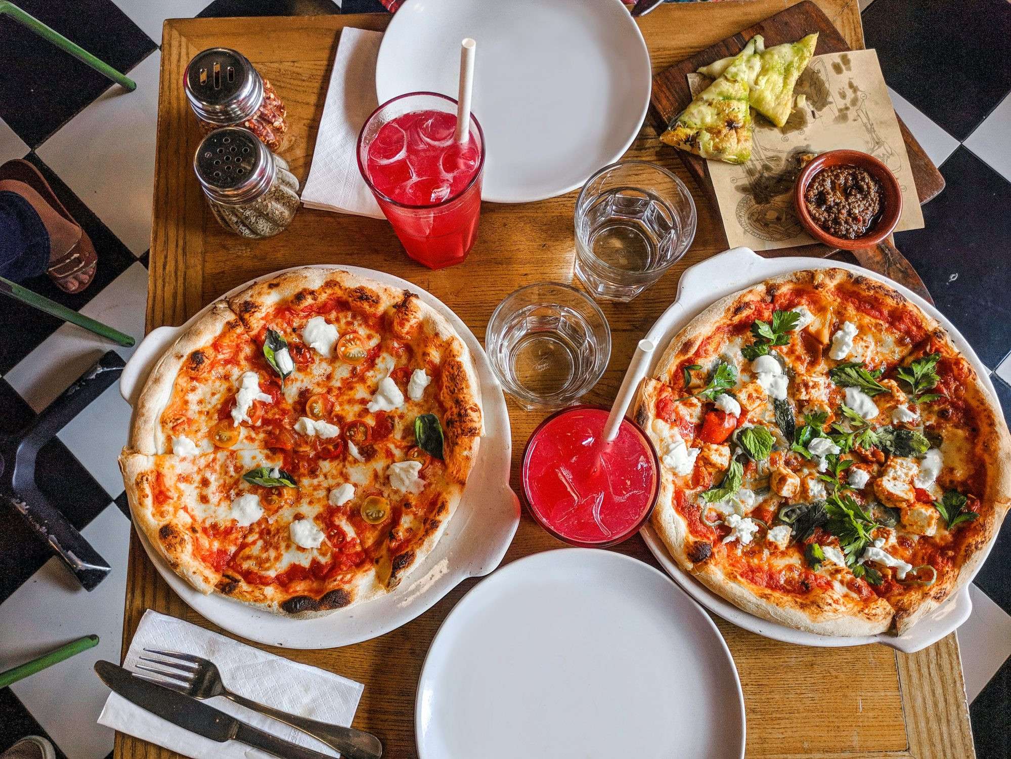 Vente pizzeria 80 couverts extraction à Vincennes