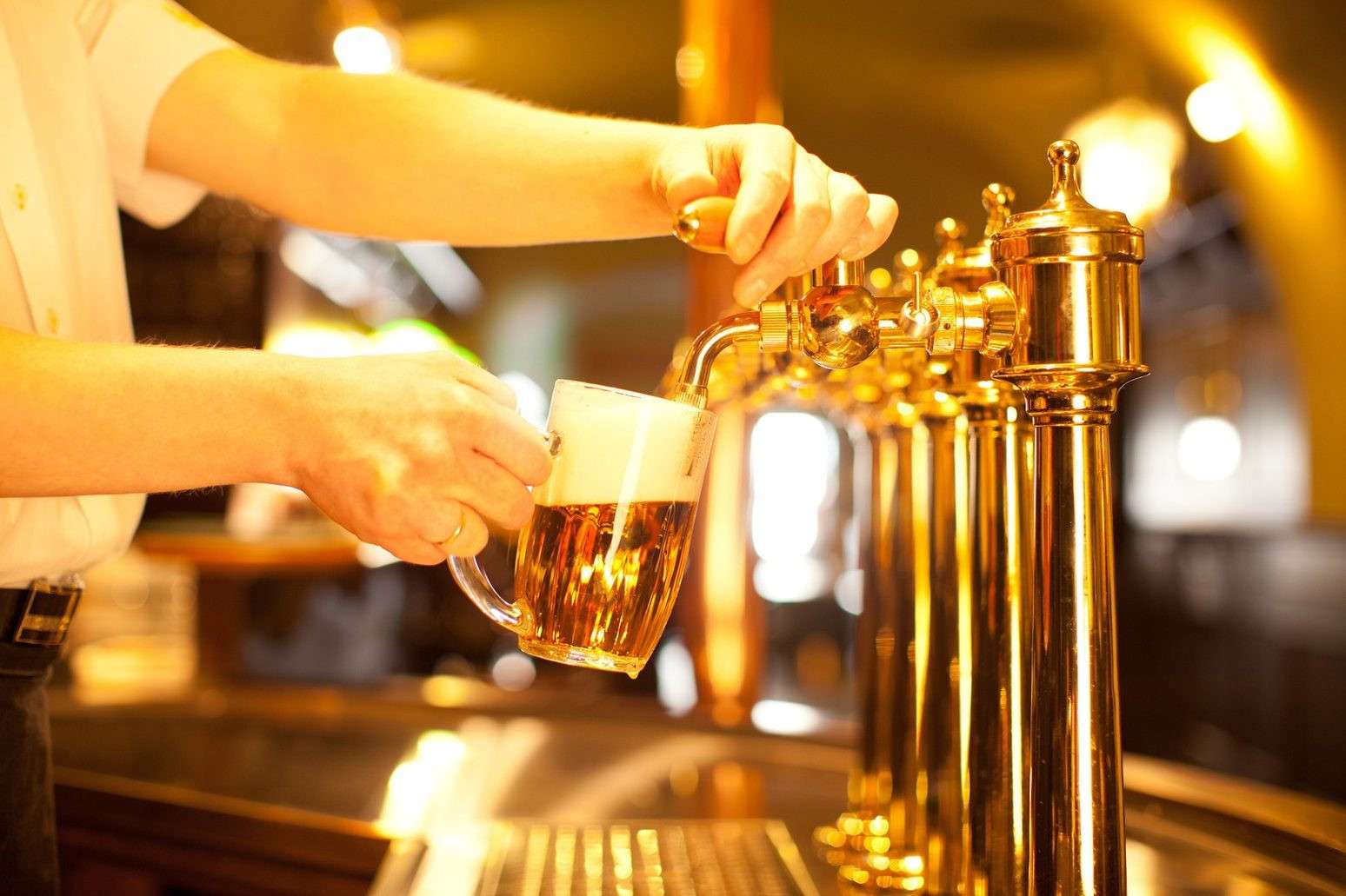 Vente bar brasserie situé sur les quais Saint Ouen