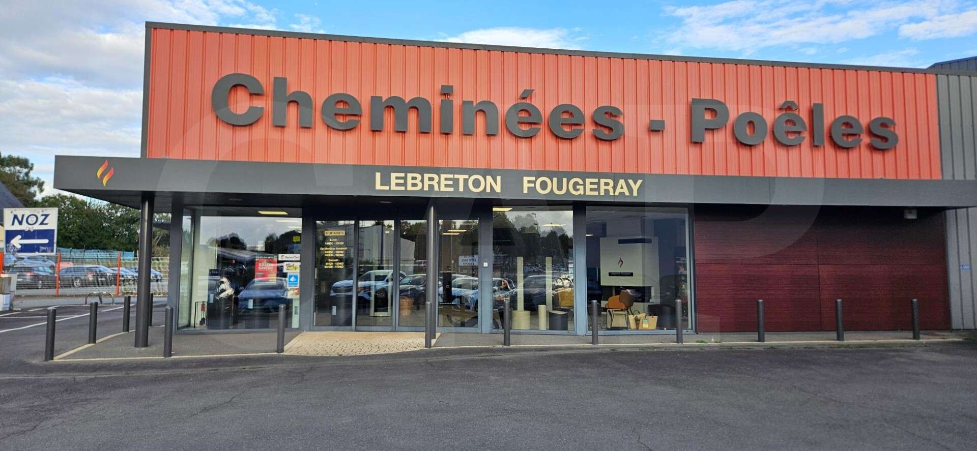 A vendre local commercial 510m² ZAC de Lécousse