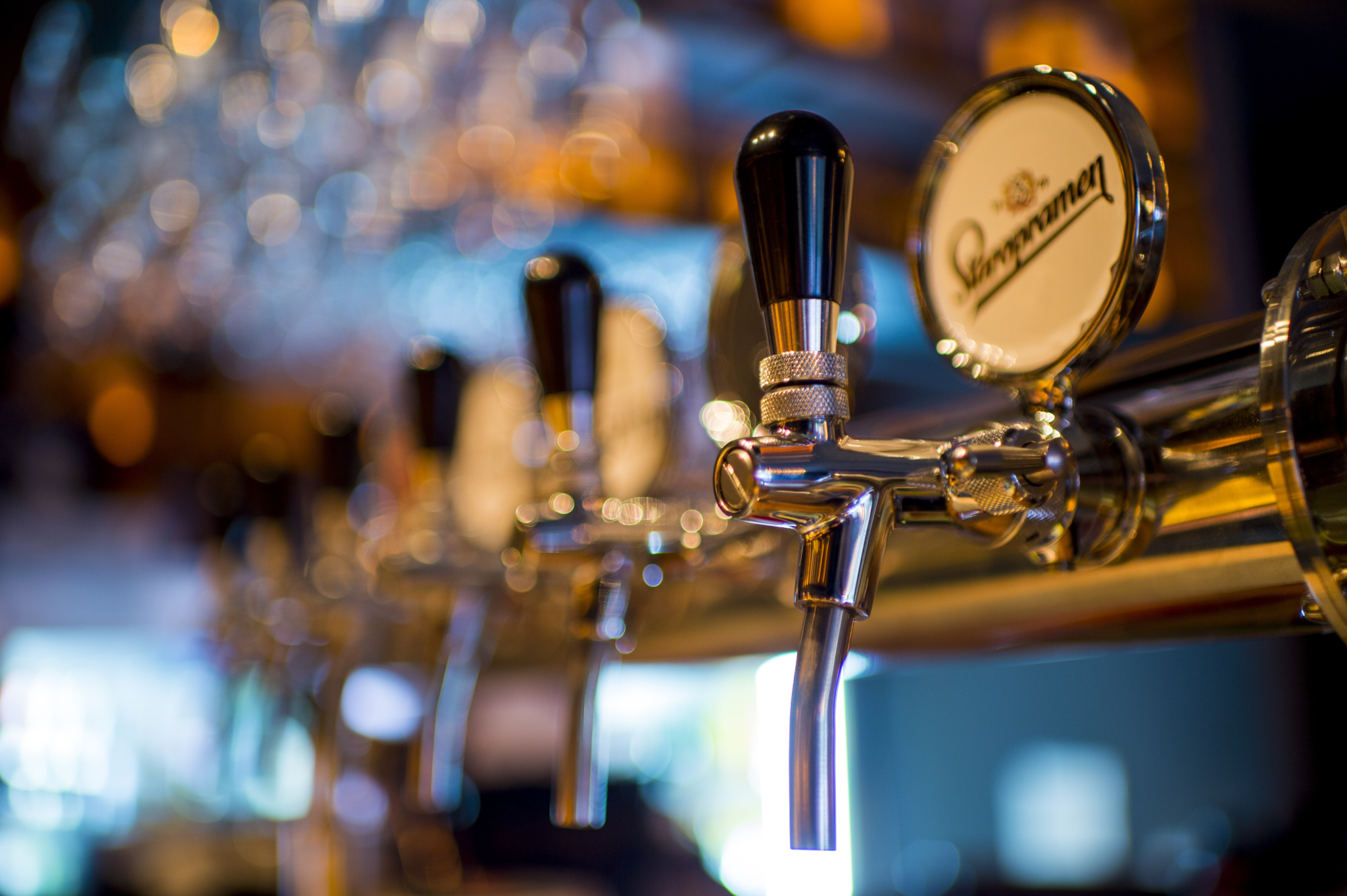 Vente bar brasserie 160m² à Paris 75014 empl N°1