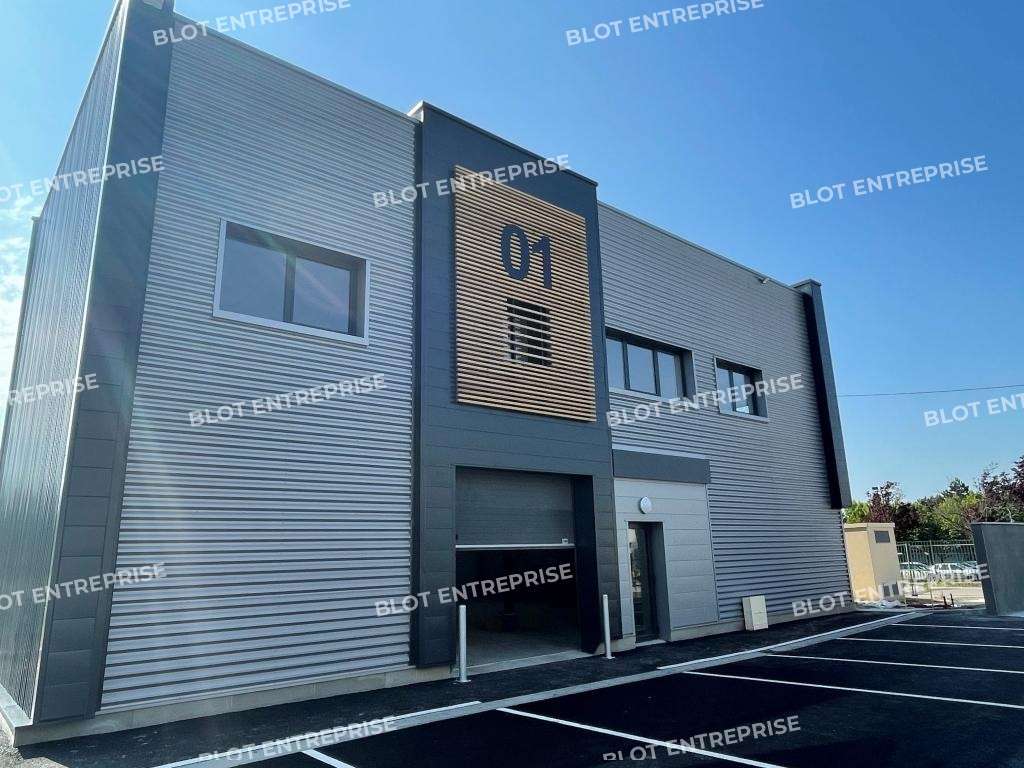 Location cellule 305m² Nantes Ouest Saint-Herblain
