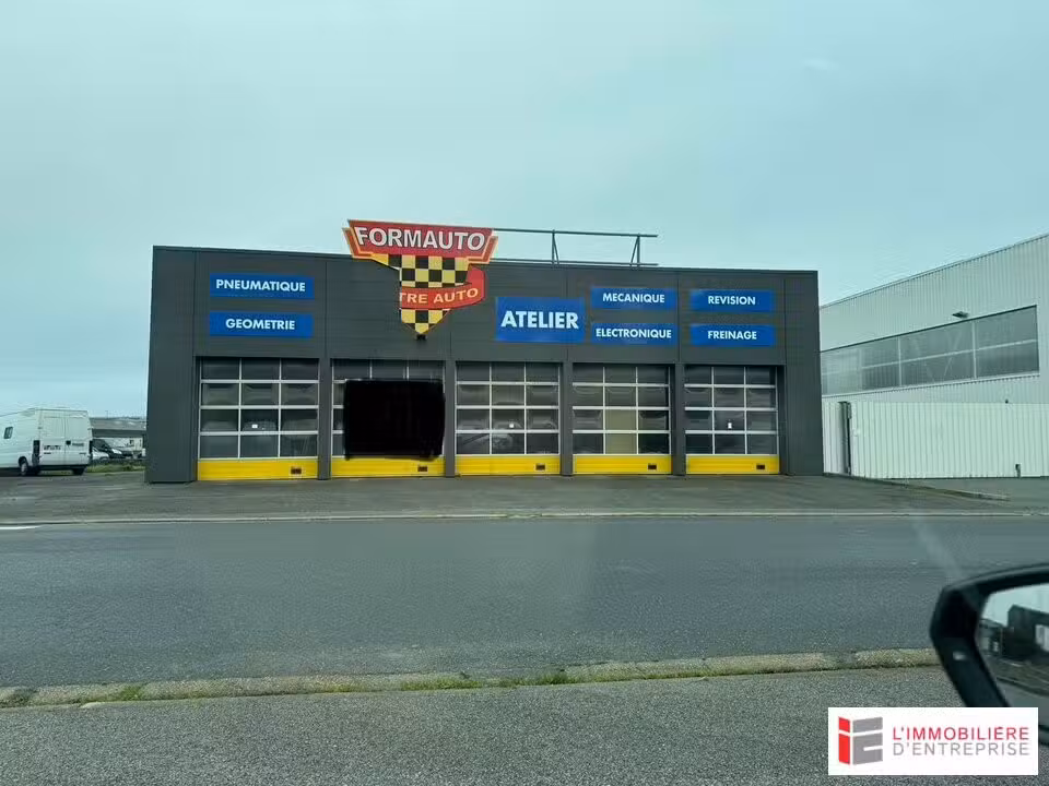Locaux à vendre à Saint-Pol-de-Léon ZA Kervent