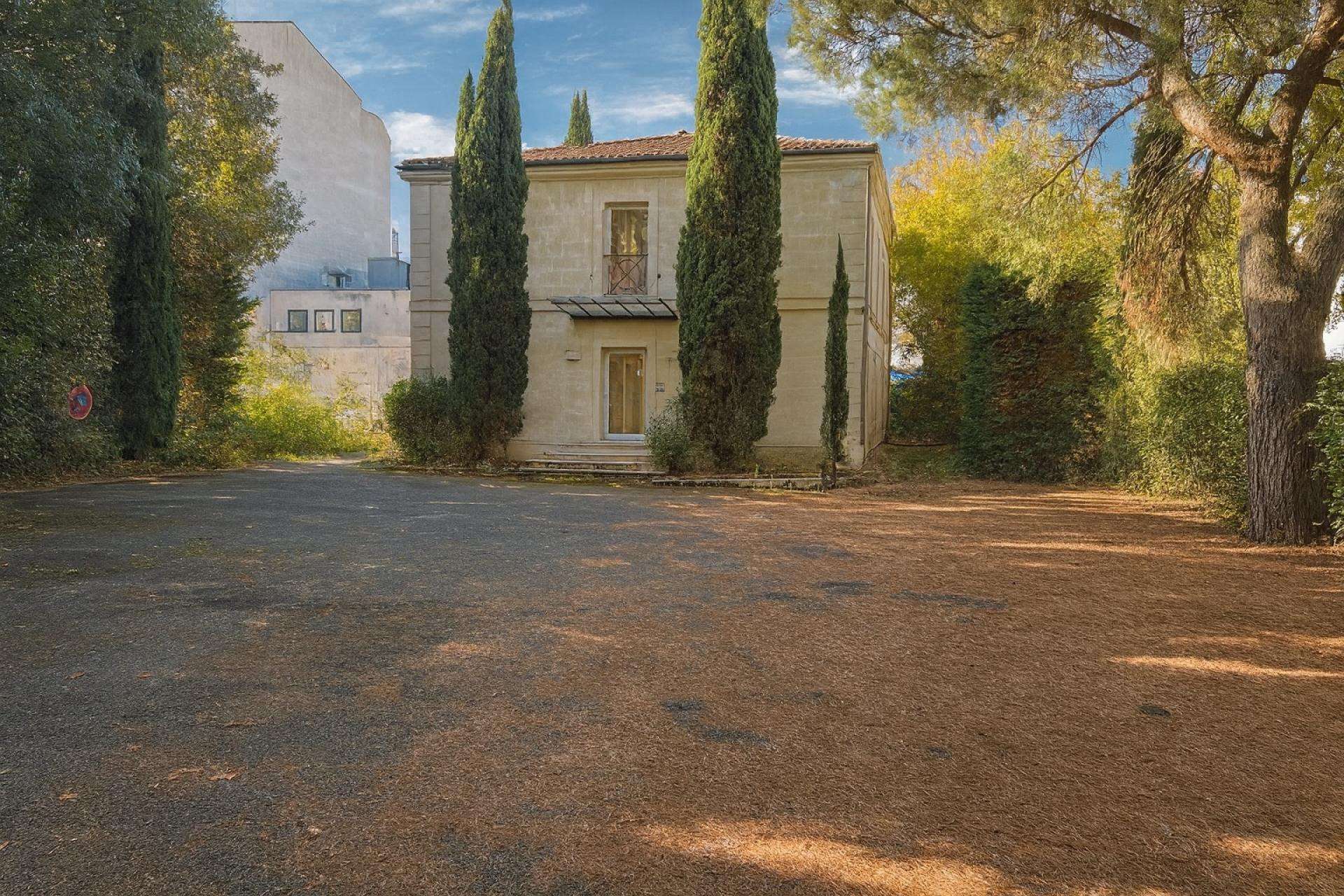 Bureaux indépendants à vendre à Bordeaux Caudéran