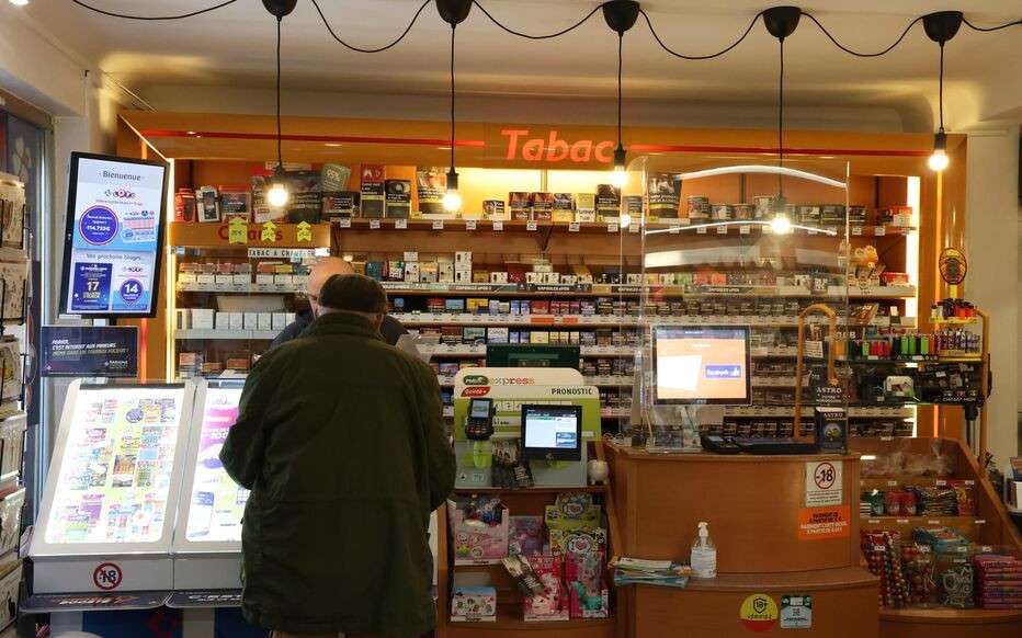 À vendre bar Tabac FDJ avec logement à Laval 