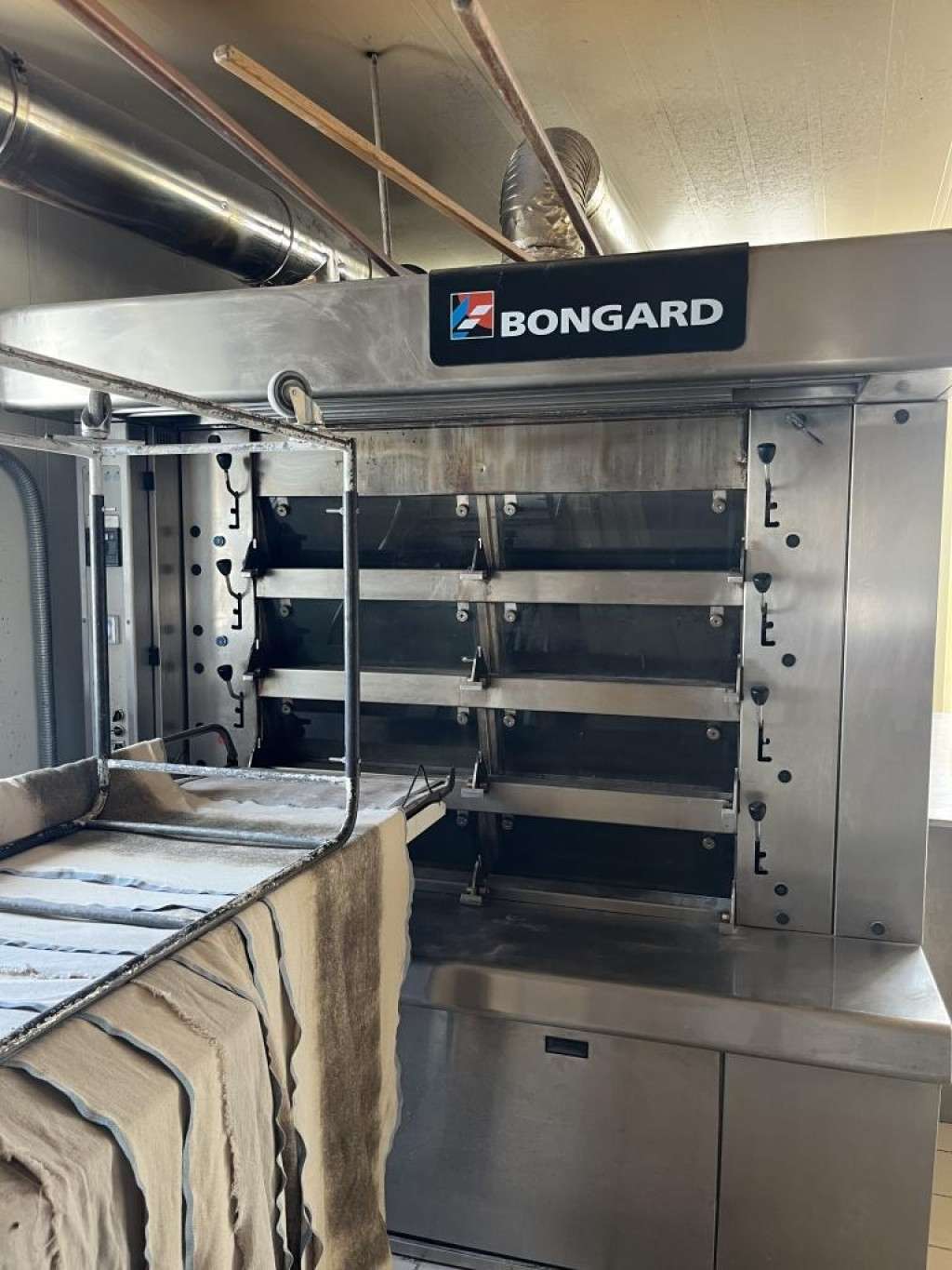 A vendre, boulangerie-pâtisserie proche Suisse