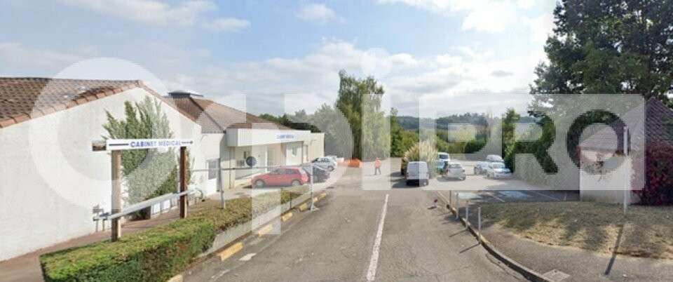 AV local commercial 216m² Le Palais-sur-Vienne