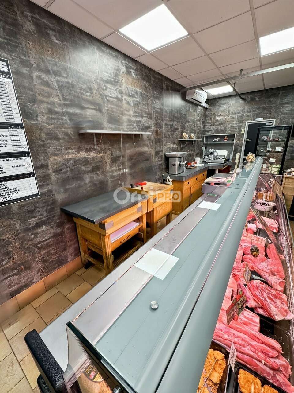 AV local commercial 50m² empl N°1 Marseille 13007