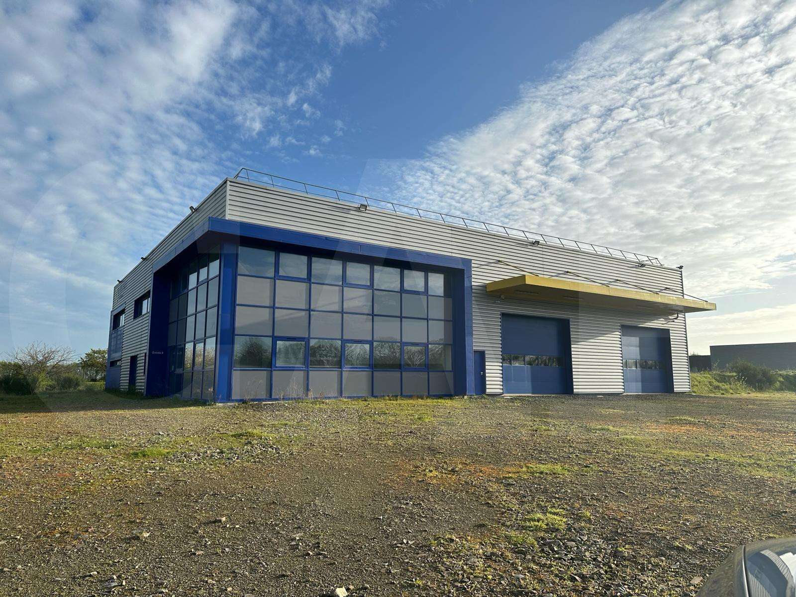 AV bâtiment activités 850m² La Guerche-de-Bretagne