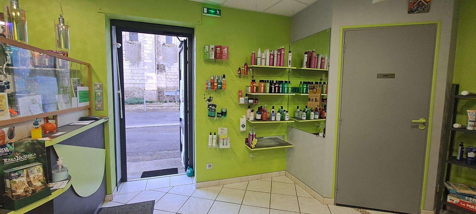 Vente local commercial 40m² dans le Baugeois