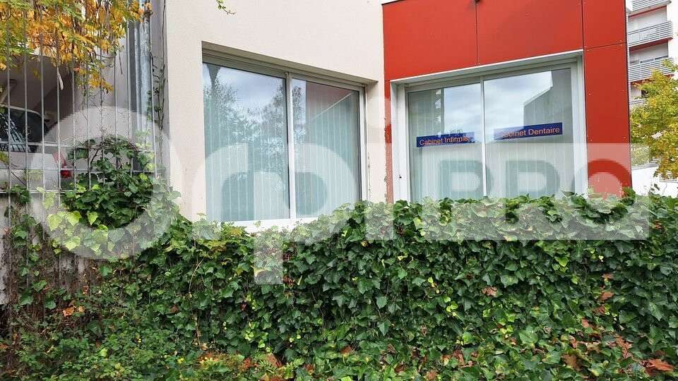 AV local 80m²  bon emplacement à Saint Nazaire