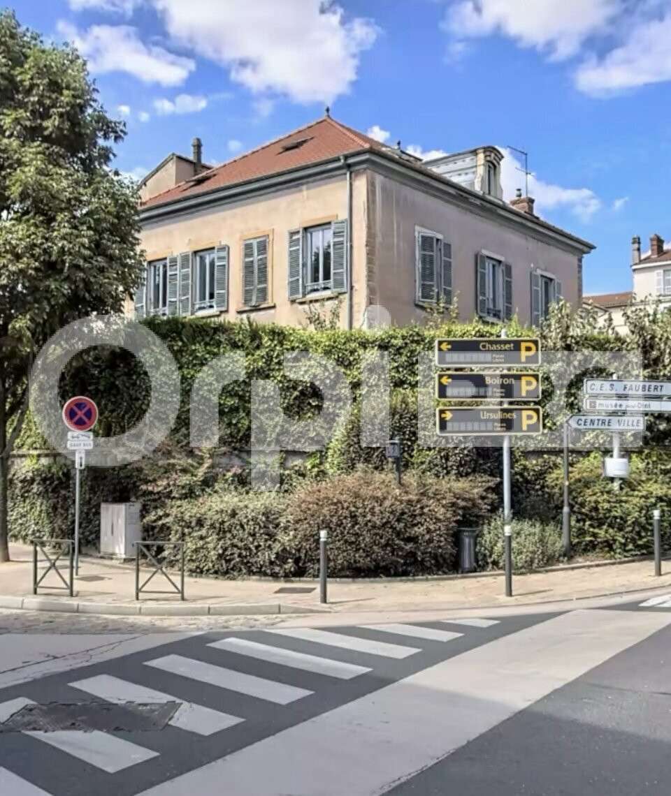 A louer bureau 28m² empl stratégique Villefranche
