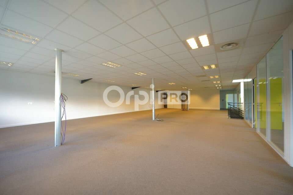 Bâtiment mixte 1000m² à louer Marcilly-d'Azergues