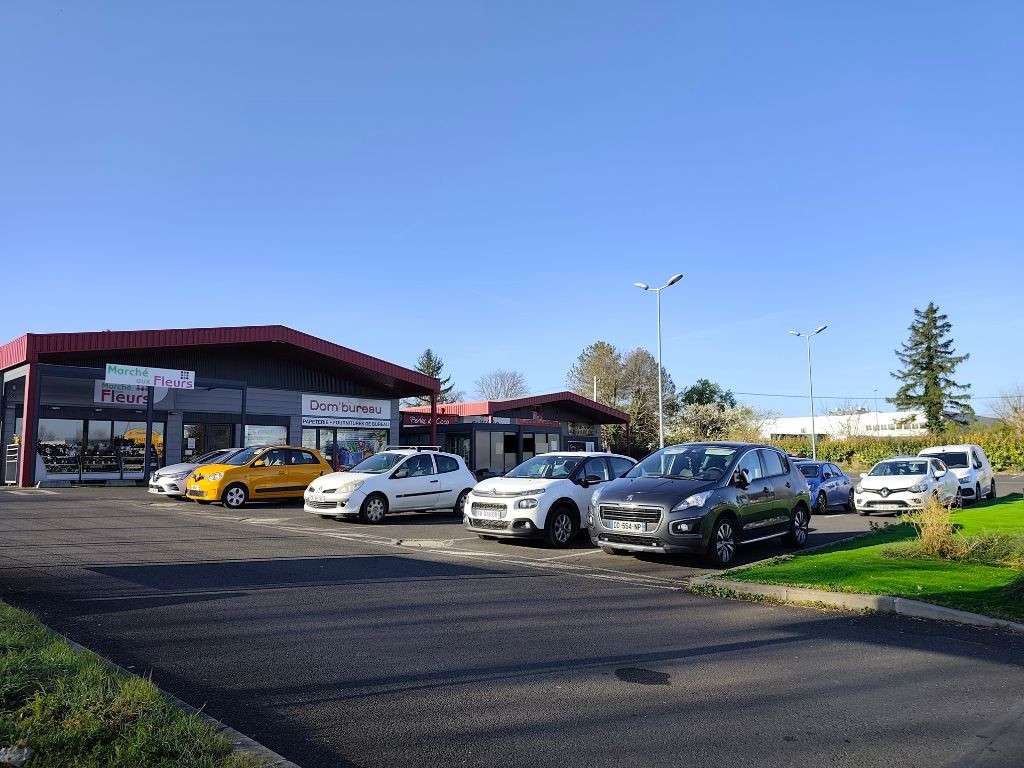 Cession local commercial 130m² à Lempdes