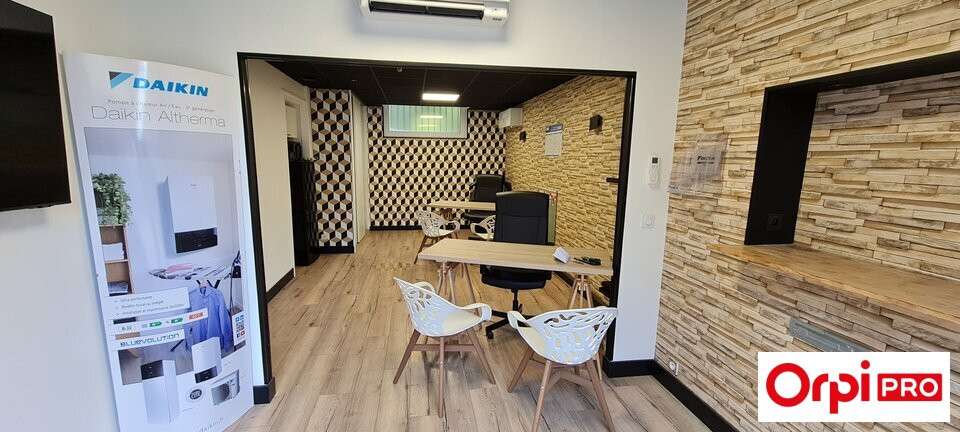 AV local bureau 29m² rénové à Saint-Brieuc centre