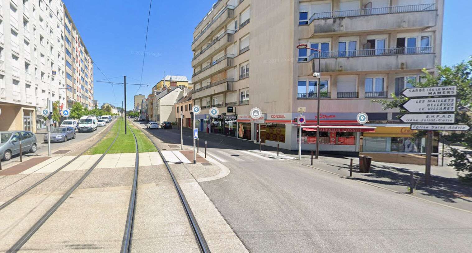 A vendre ensemble commercial au Mans
