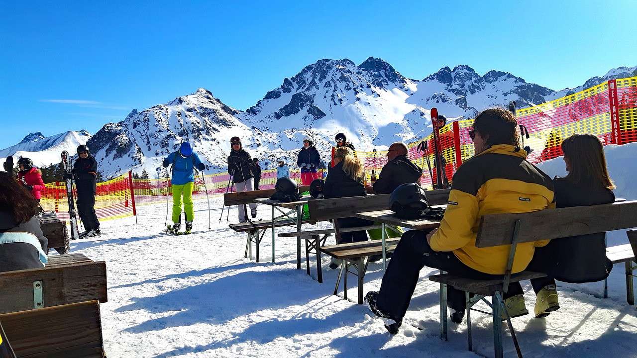 AV FDC location vente matériel ski à Barcelonnette