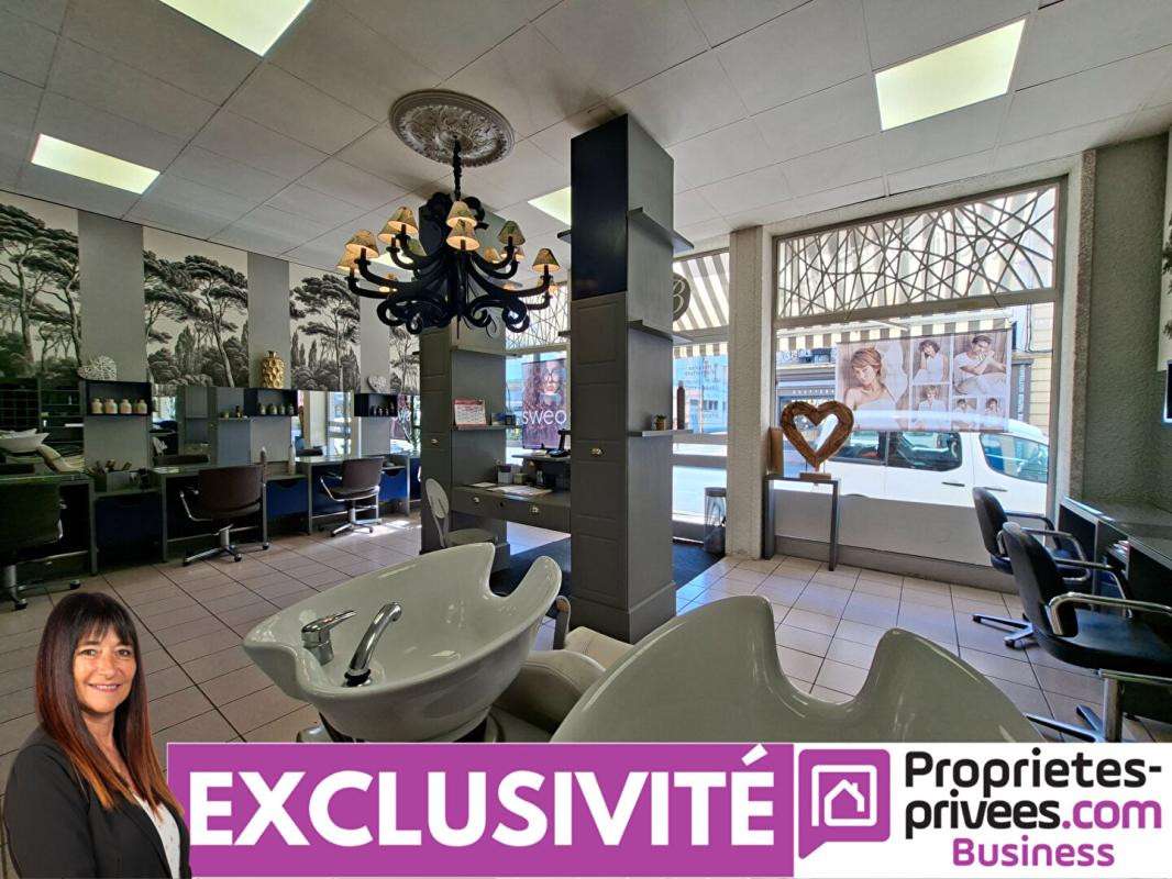 AV salon de coiffure emplacement N°1 le Coteau
