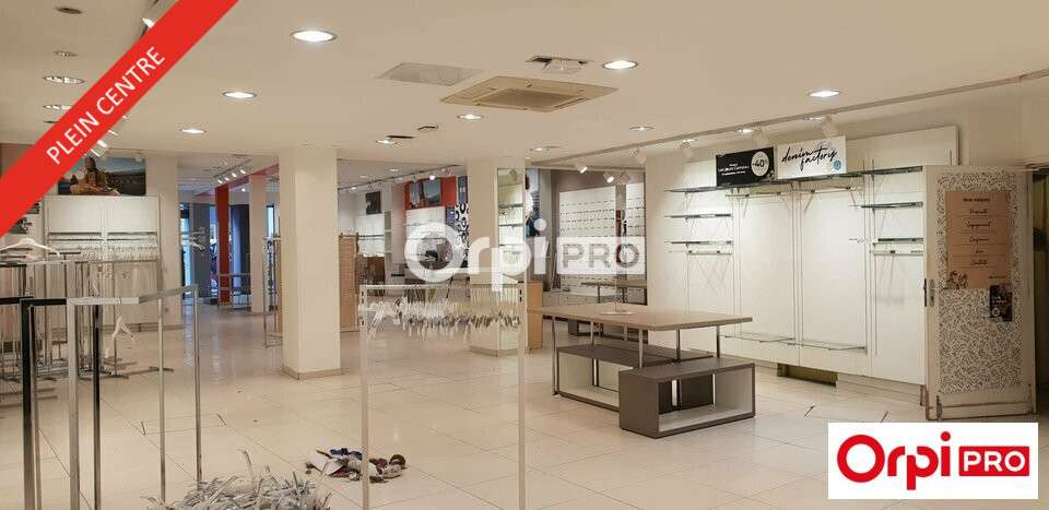 A louer local commercial 270m² centre ville Romans