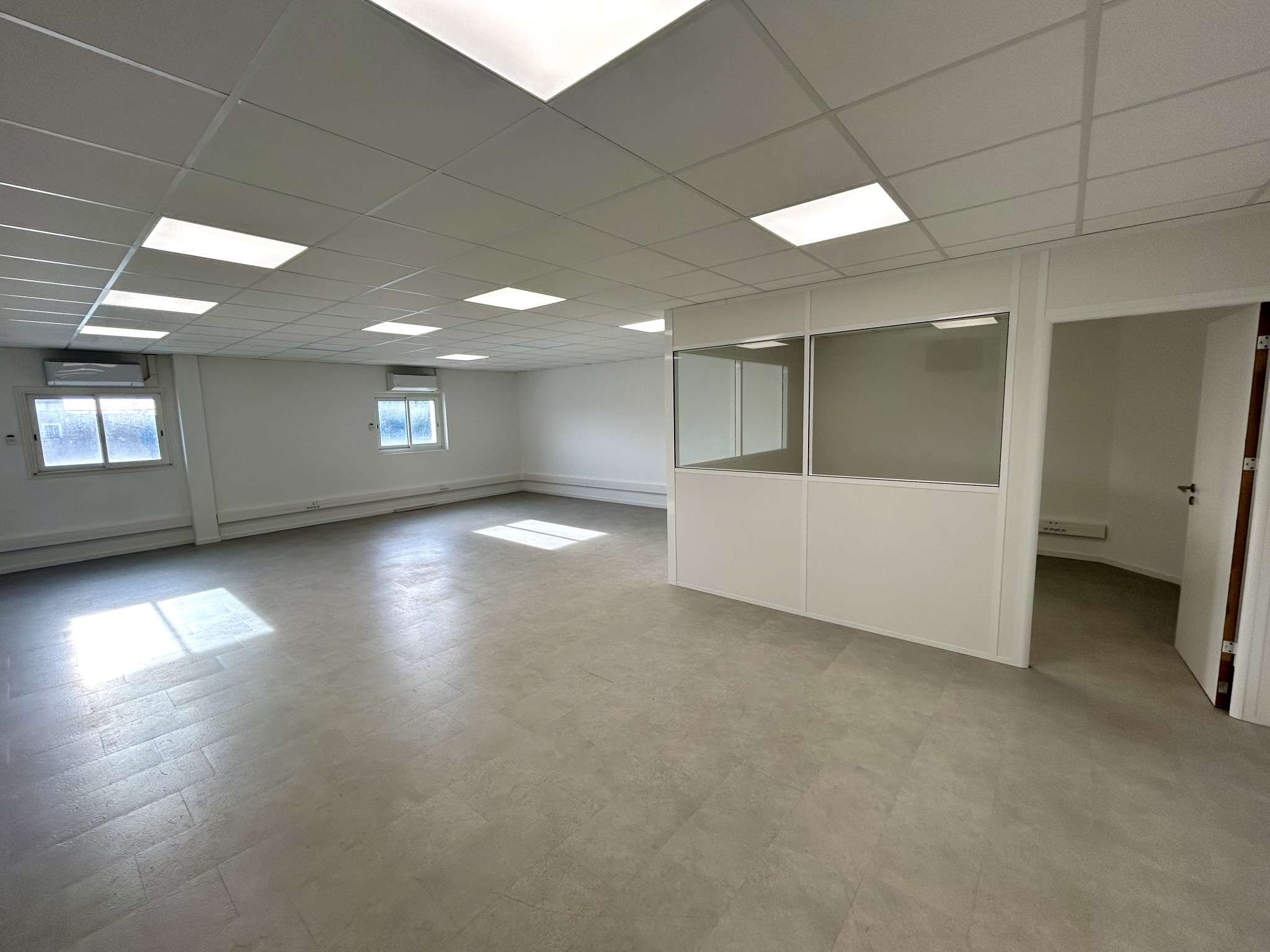 OPEN SPACE 78M² AVEC PARKING