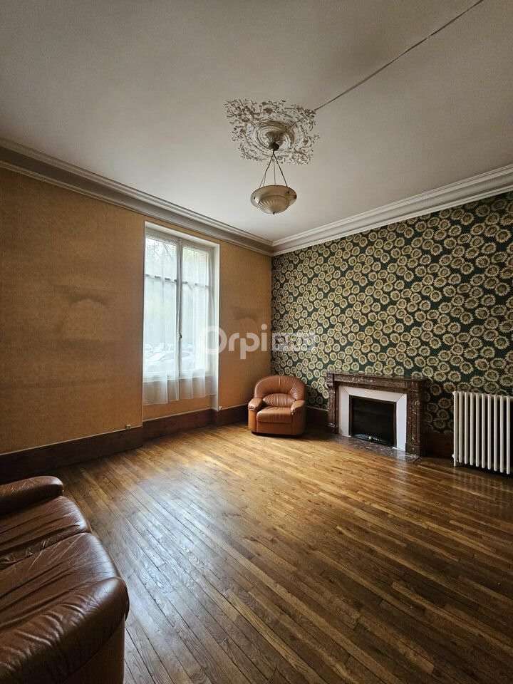 A louer bureaux 64m² RDC Dijon Pl Auguste Dubois