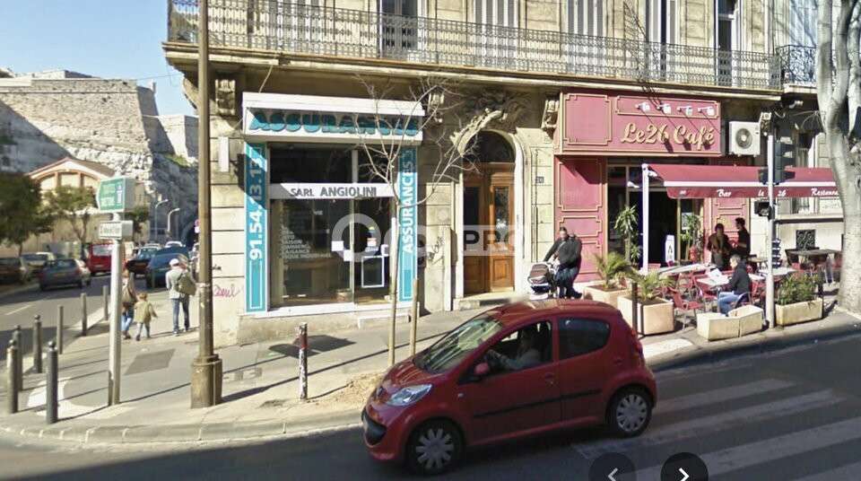Local d'exception en angle à vendre à Marseille 7e