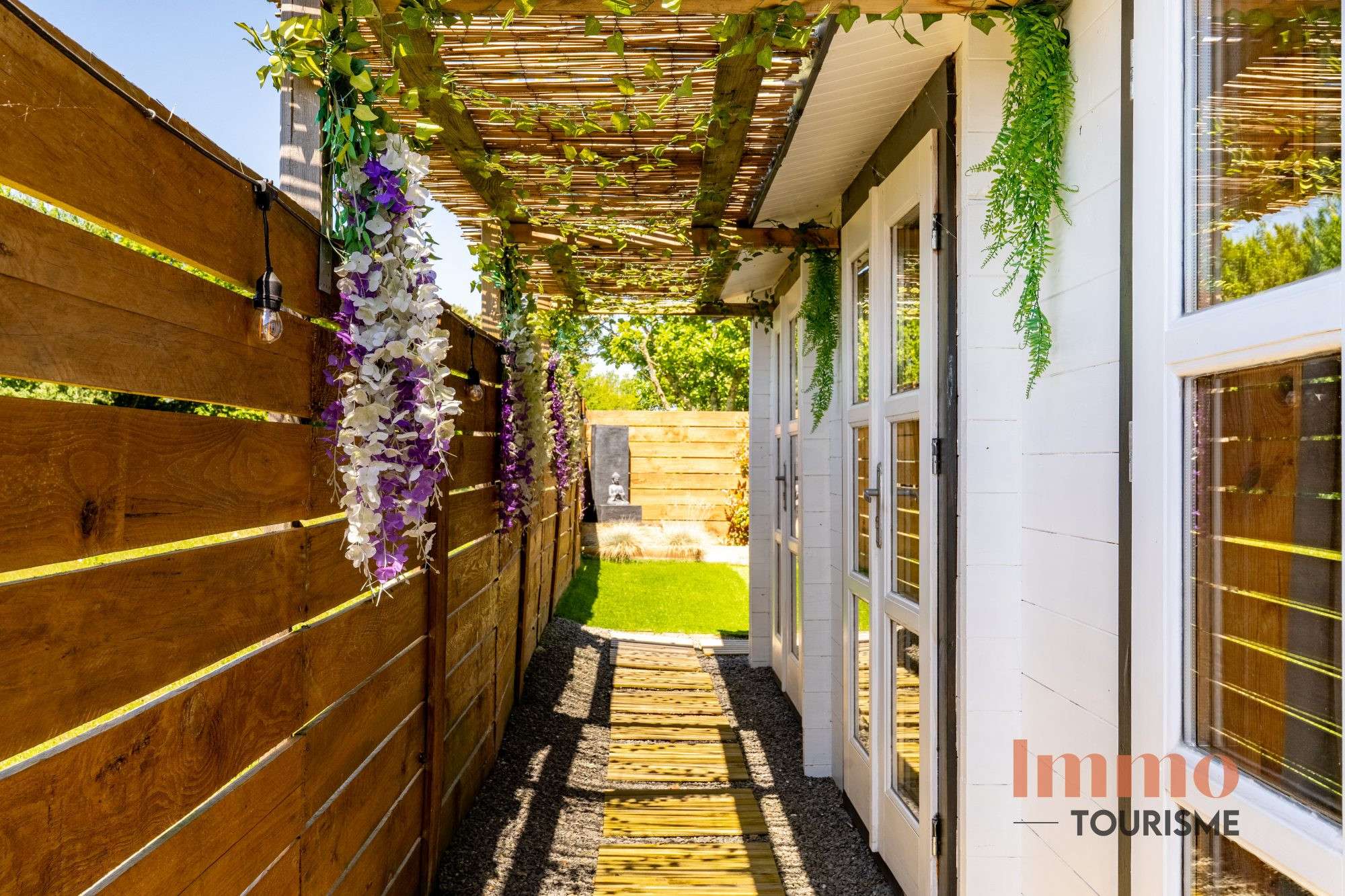 Cède élégant domaine avec 2 gîtes piscine Vendée