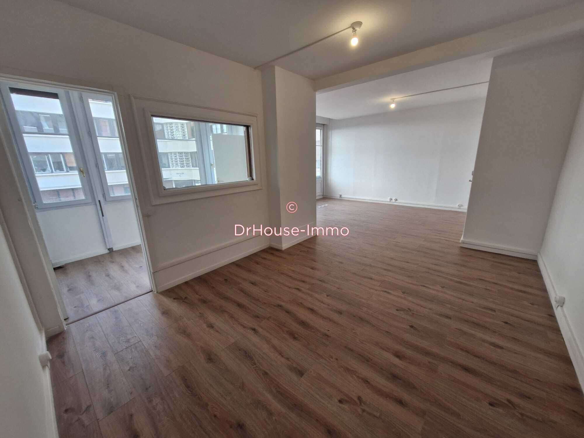 Bureaux de 75m² divisibles à vendre à Toulon