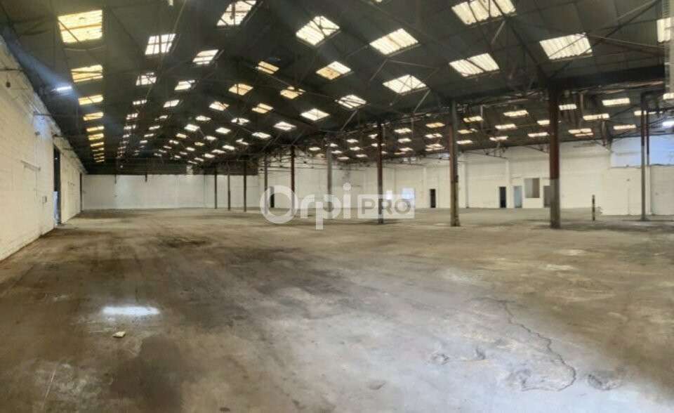 AV local d'activité 754m² Chevigny Saint-Sauveur
