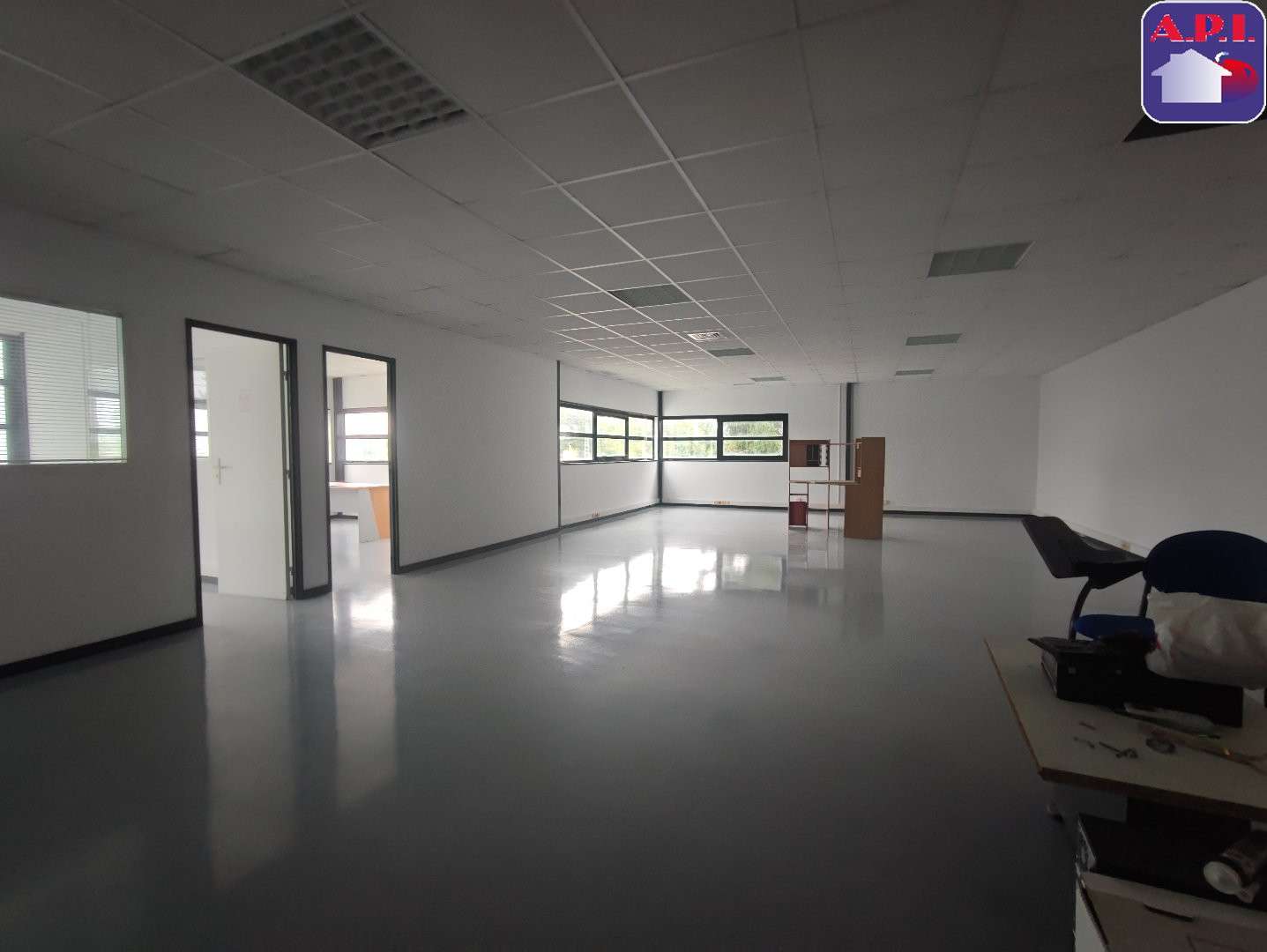 A louer plateau 188m² R+1 ZI La Vigne à Auterive