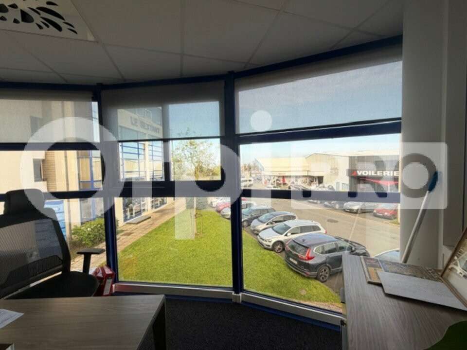 Bureaux de 180m² à vendre à La Rochelle prox mer