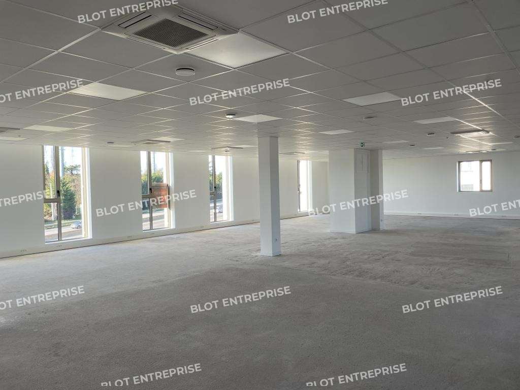 A louer bureaux 400m² R+2 à Rennes
