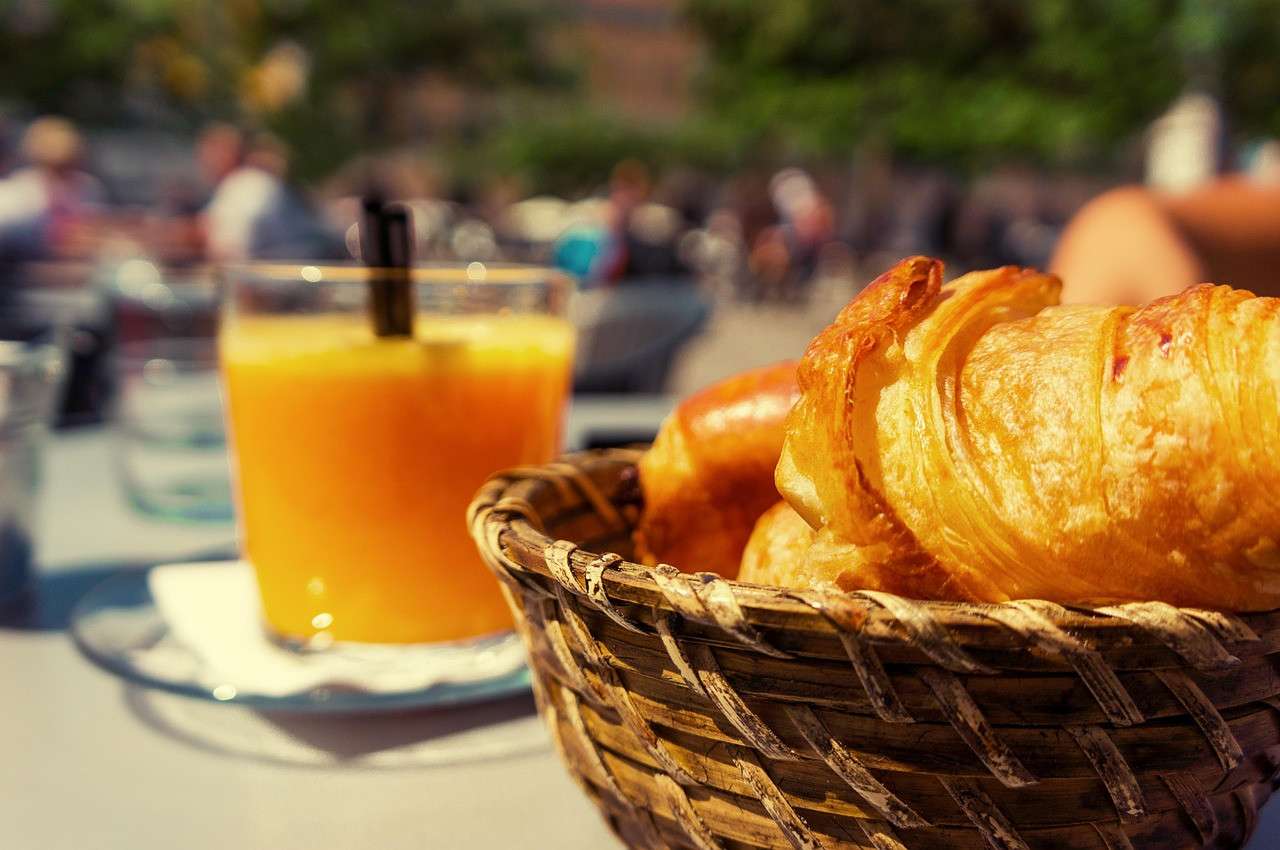 AV coffee shop pâtisserie Bordeaux proche Victoire