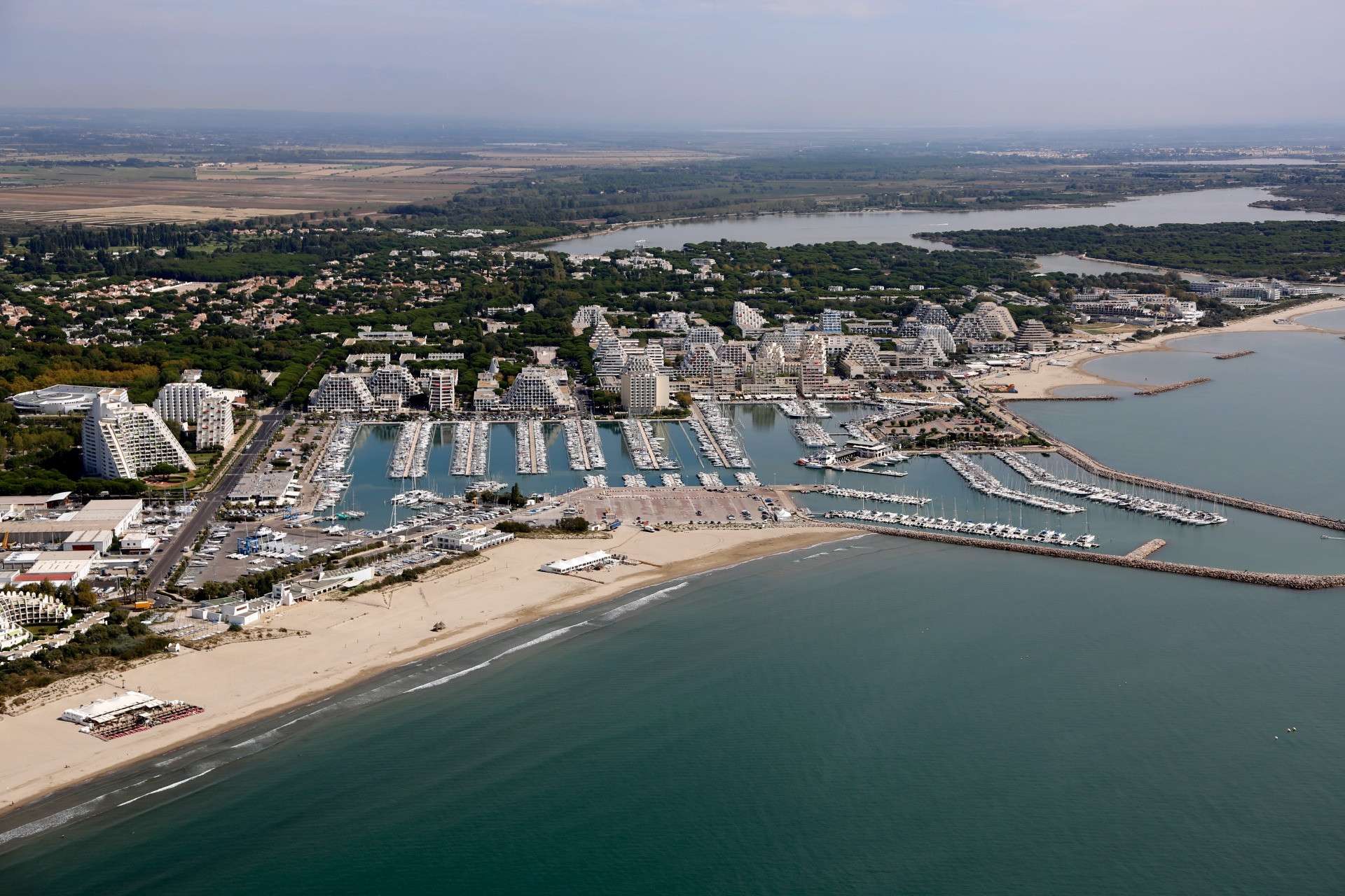 A vendre affaire saisonnière à la Grande Motte