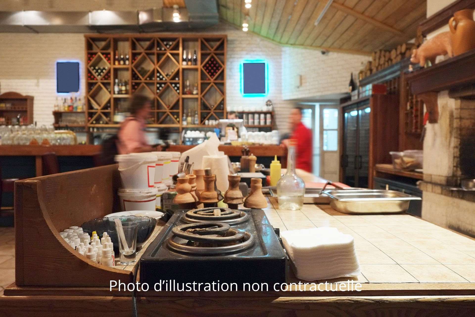 A vendre bar restaurant de 300m² en ZA Musièges