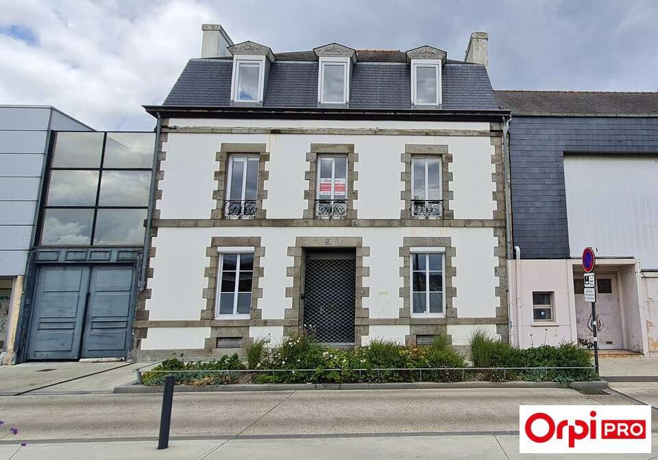 Bureau à louer de 75.34m² face gare Saint-Brieuc