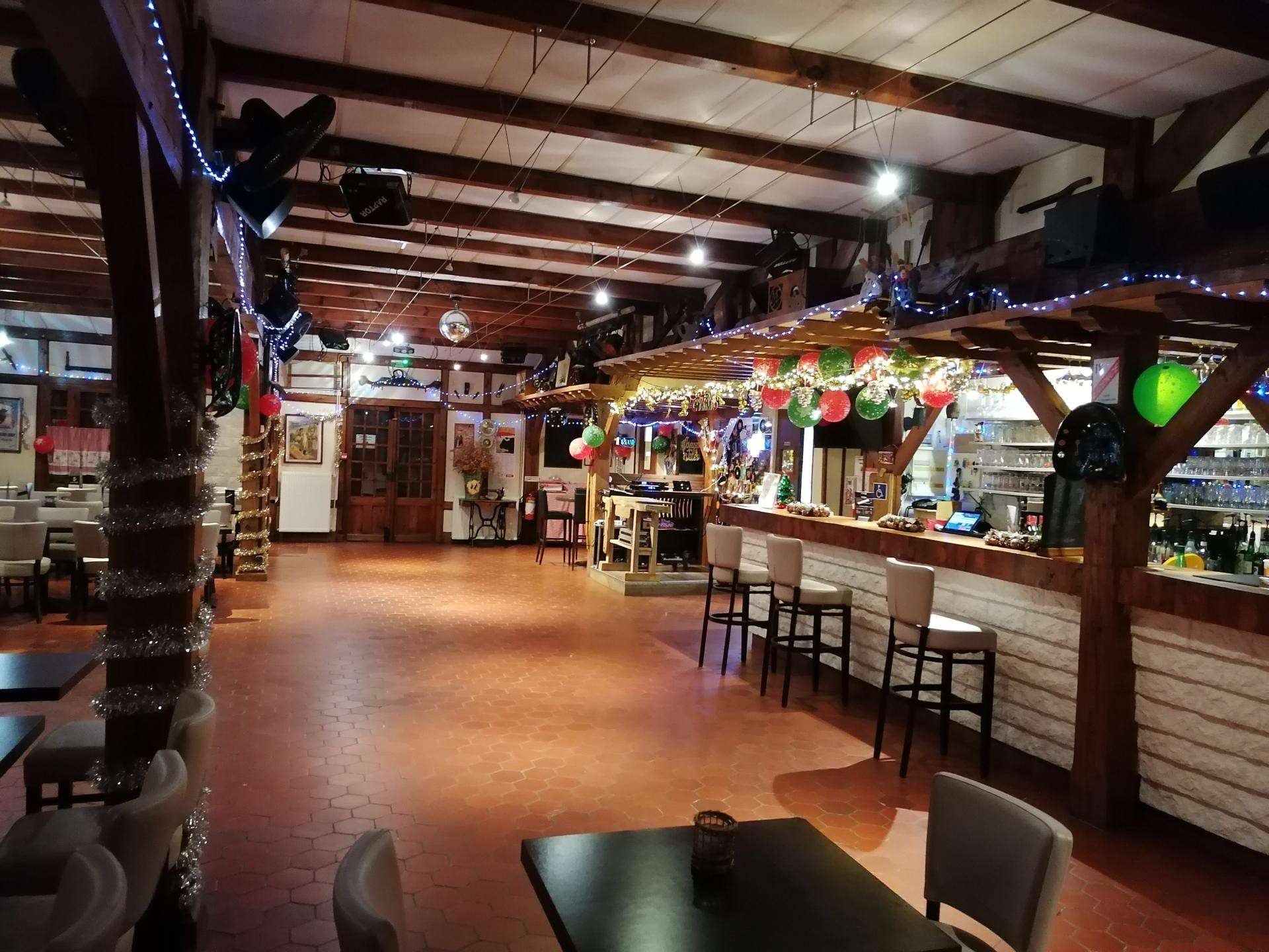 Vente restaurant guinguette à Villeneuve-de-Marsan