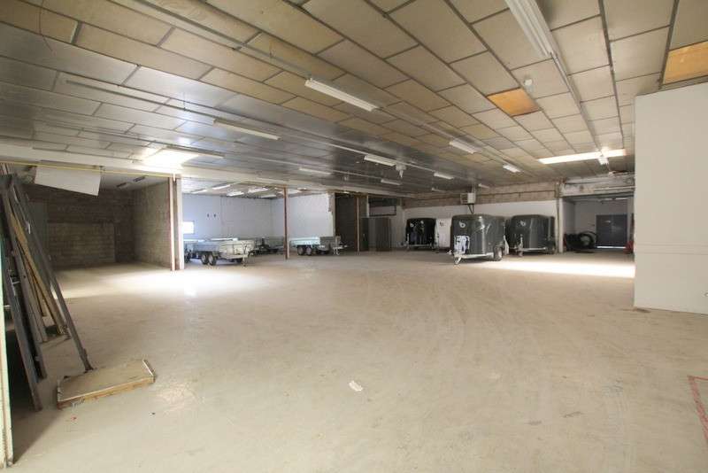 A louer entrepôt 285m² proche de Chalon sur Saône