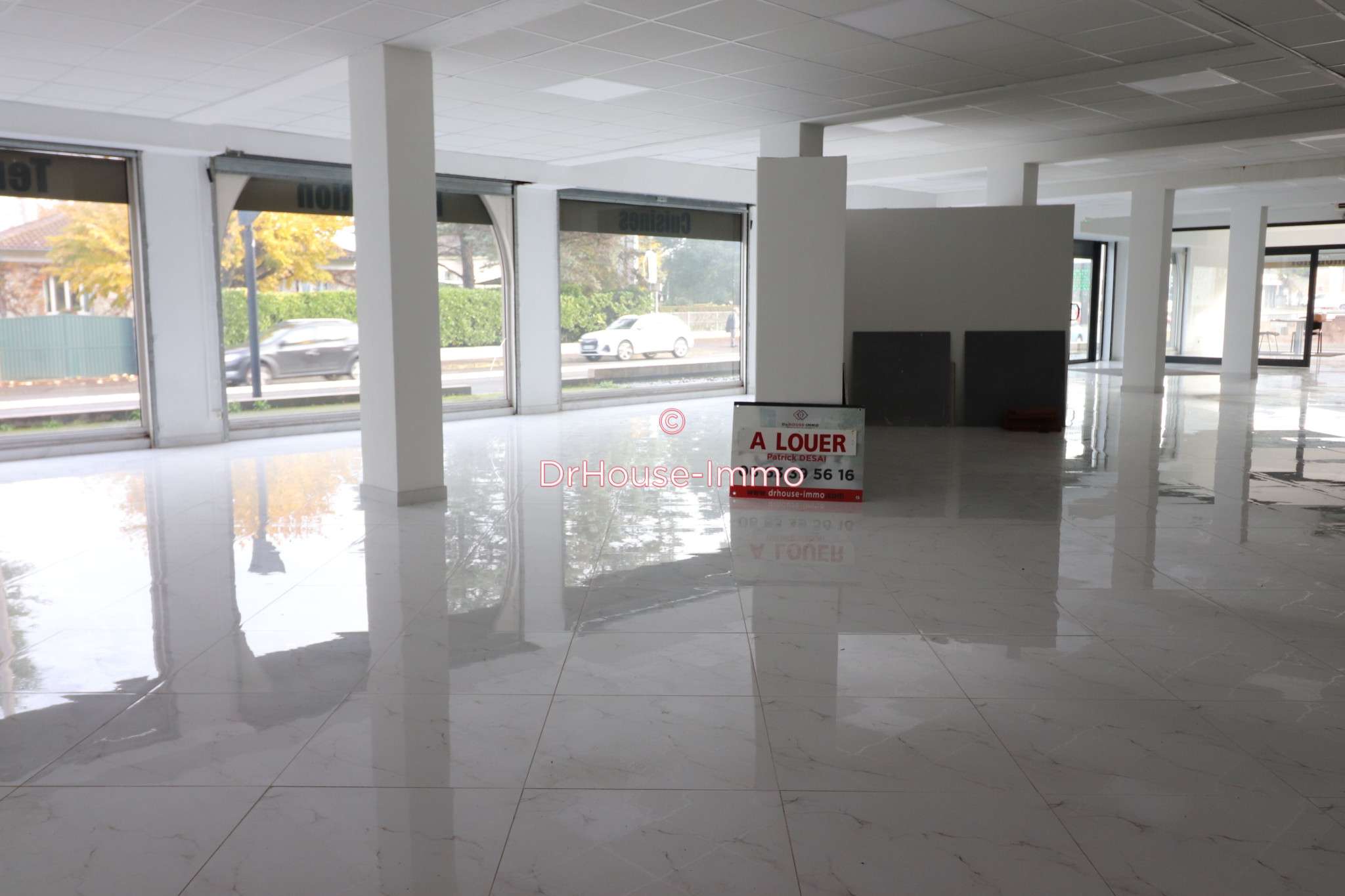 Local commercial 200m² sur axe très passant Tarbes
